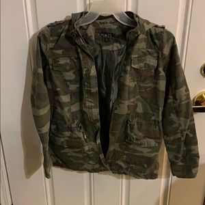 Rue 21 Lined Camo jacket with hood for teen girl